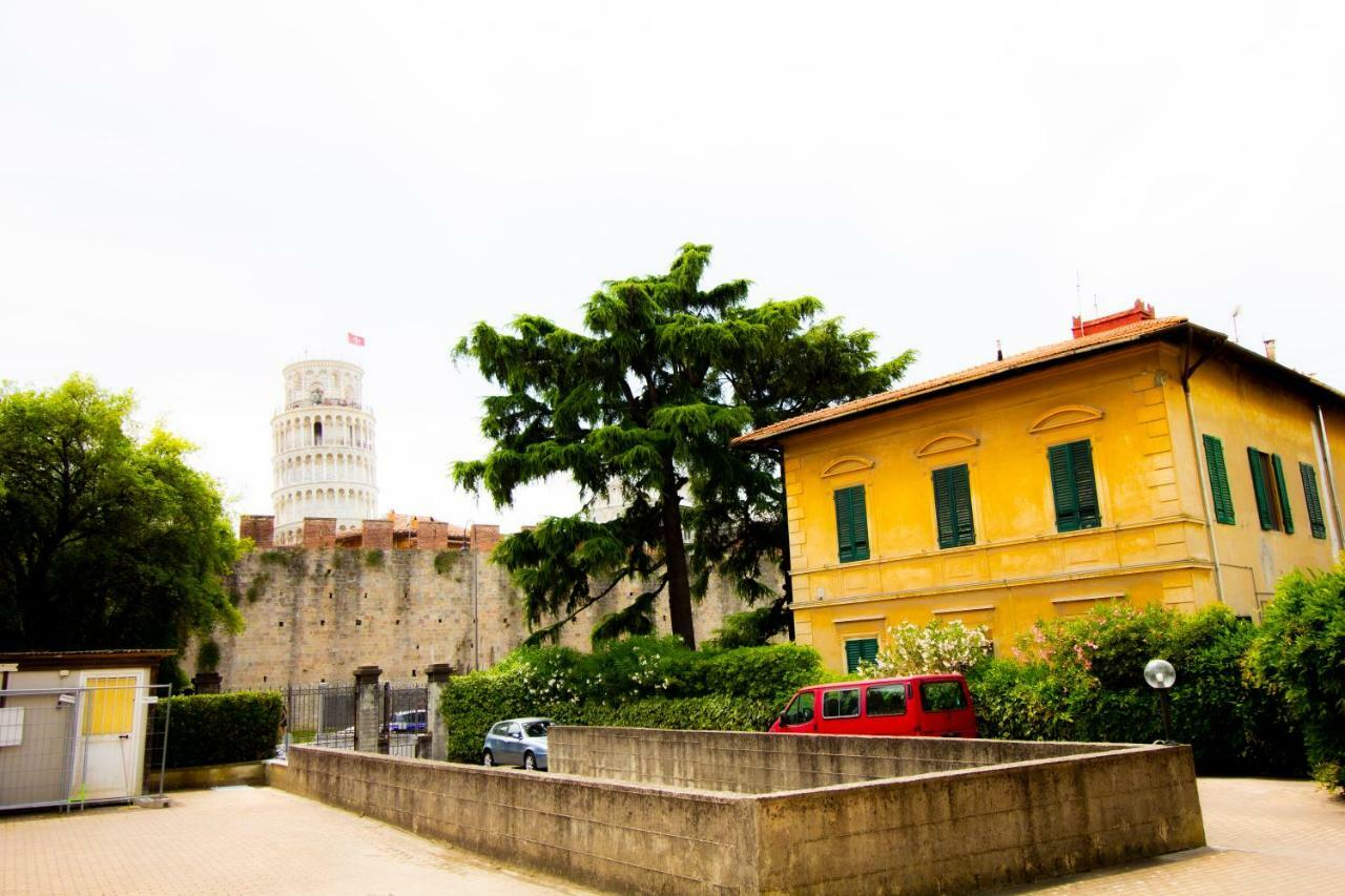 Innpisarentals 2- Pisa Books & Tower Apartment Екстер'єр фото