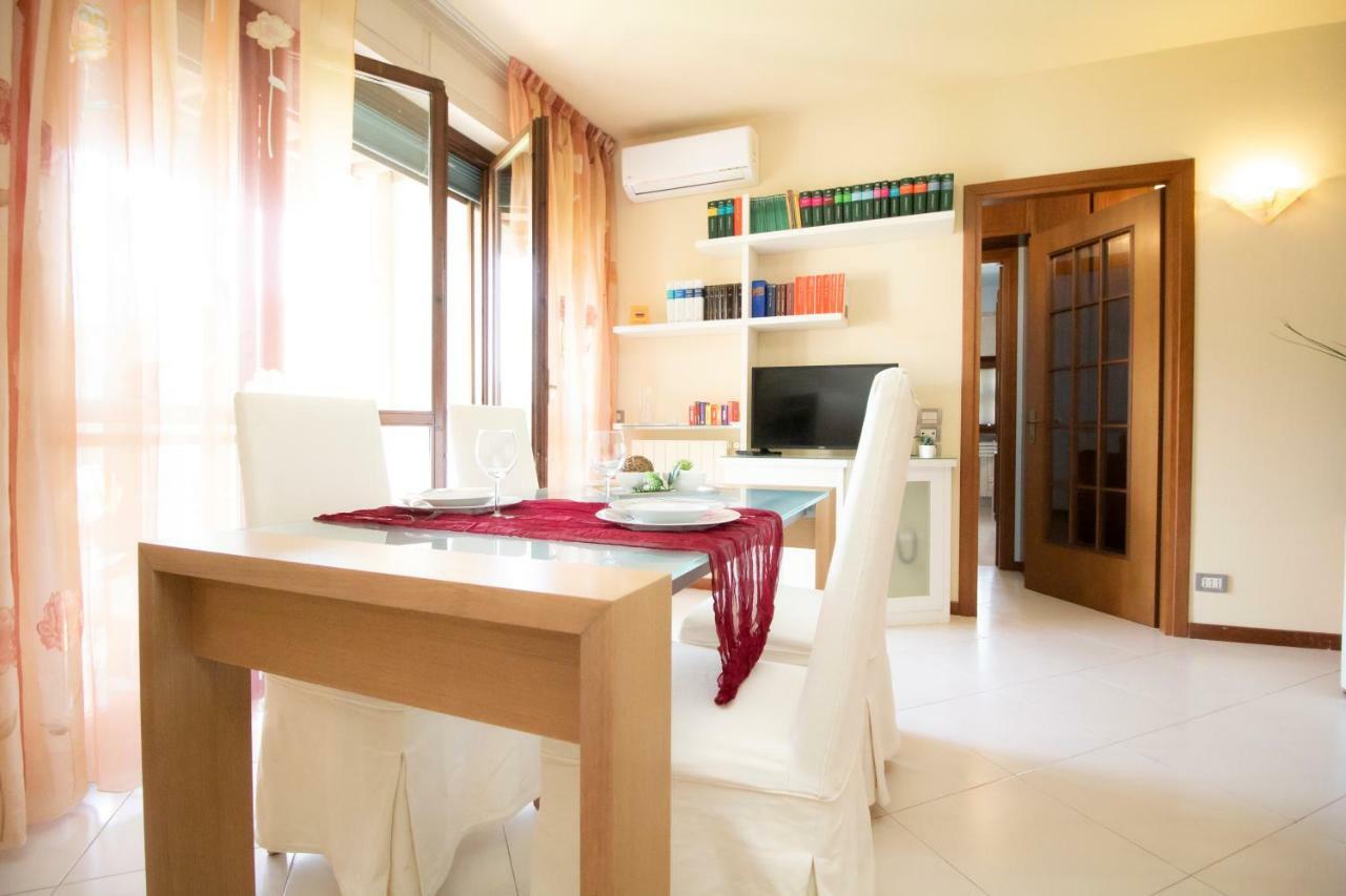 Innpisarentals 2- Pisa Books & Tower Apartment Екстер'єр фото